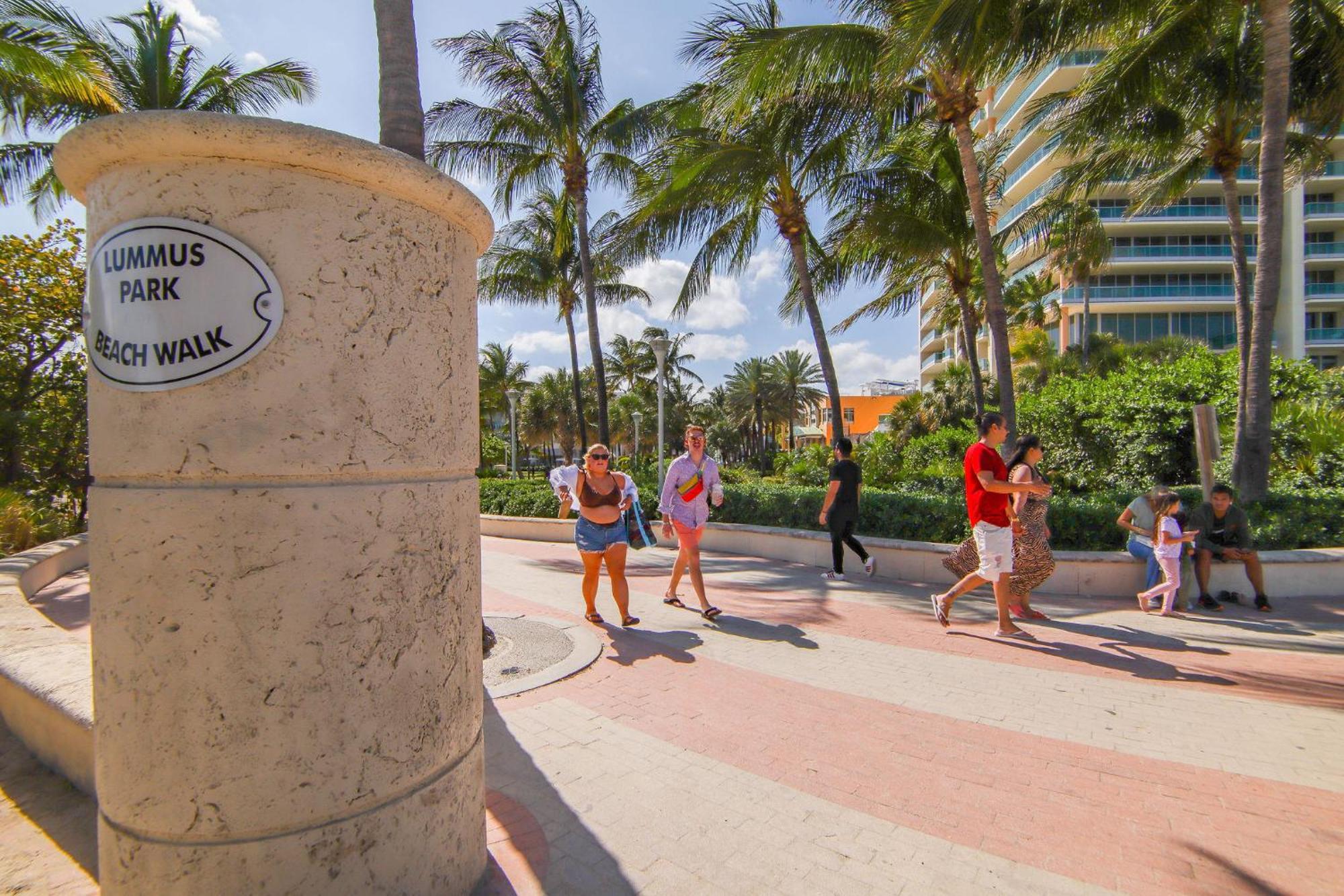 Charming Large Studio Near Ocean Dr - South Beach ميامي بيتش المظهر الخارجي الصورة