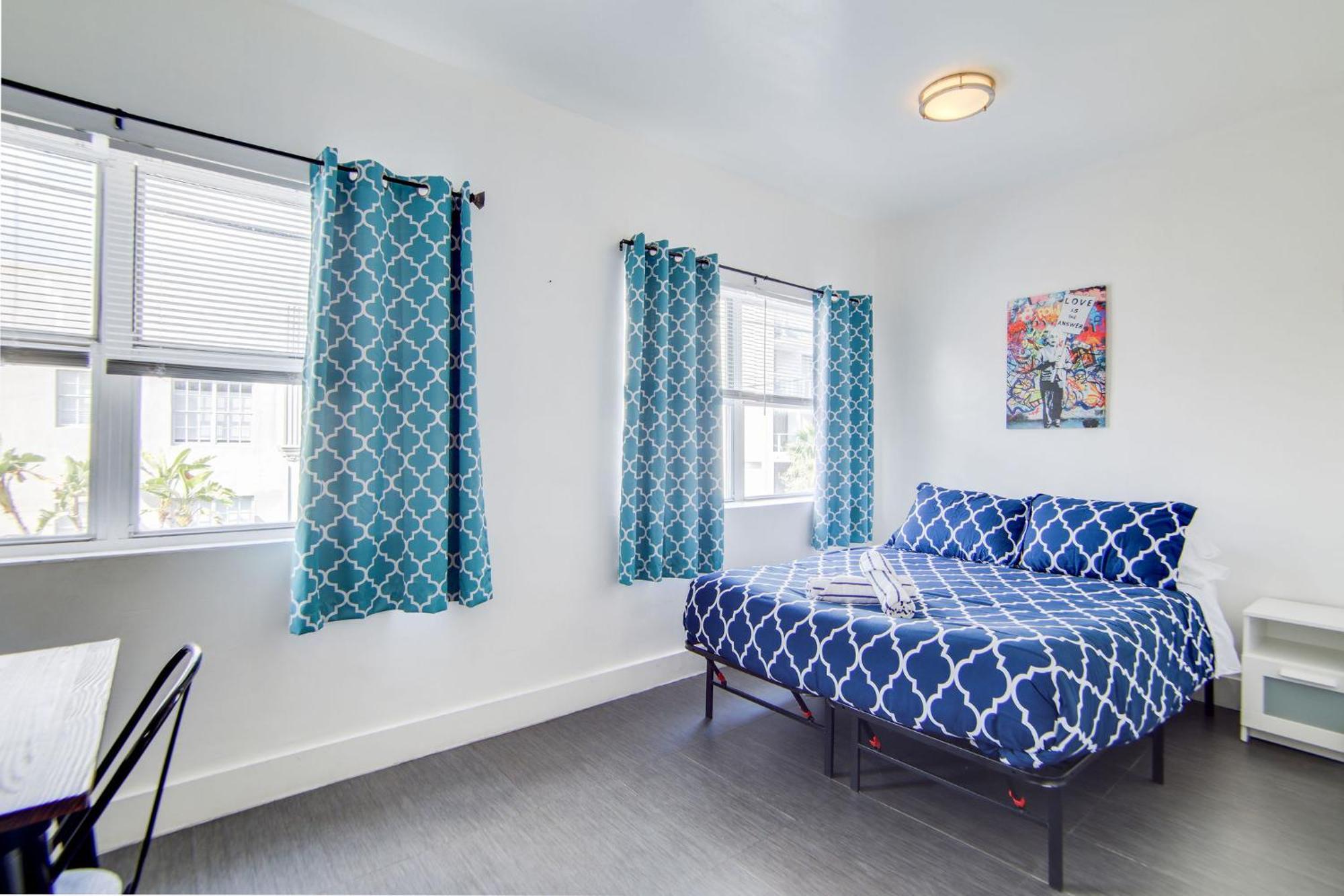 Charming Large Studio Near Ocean Dr - South Beach ميامي بيتش المظهر الخارجي الصورة